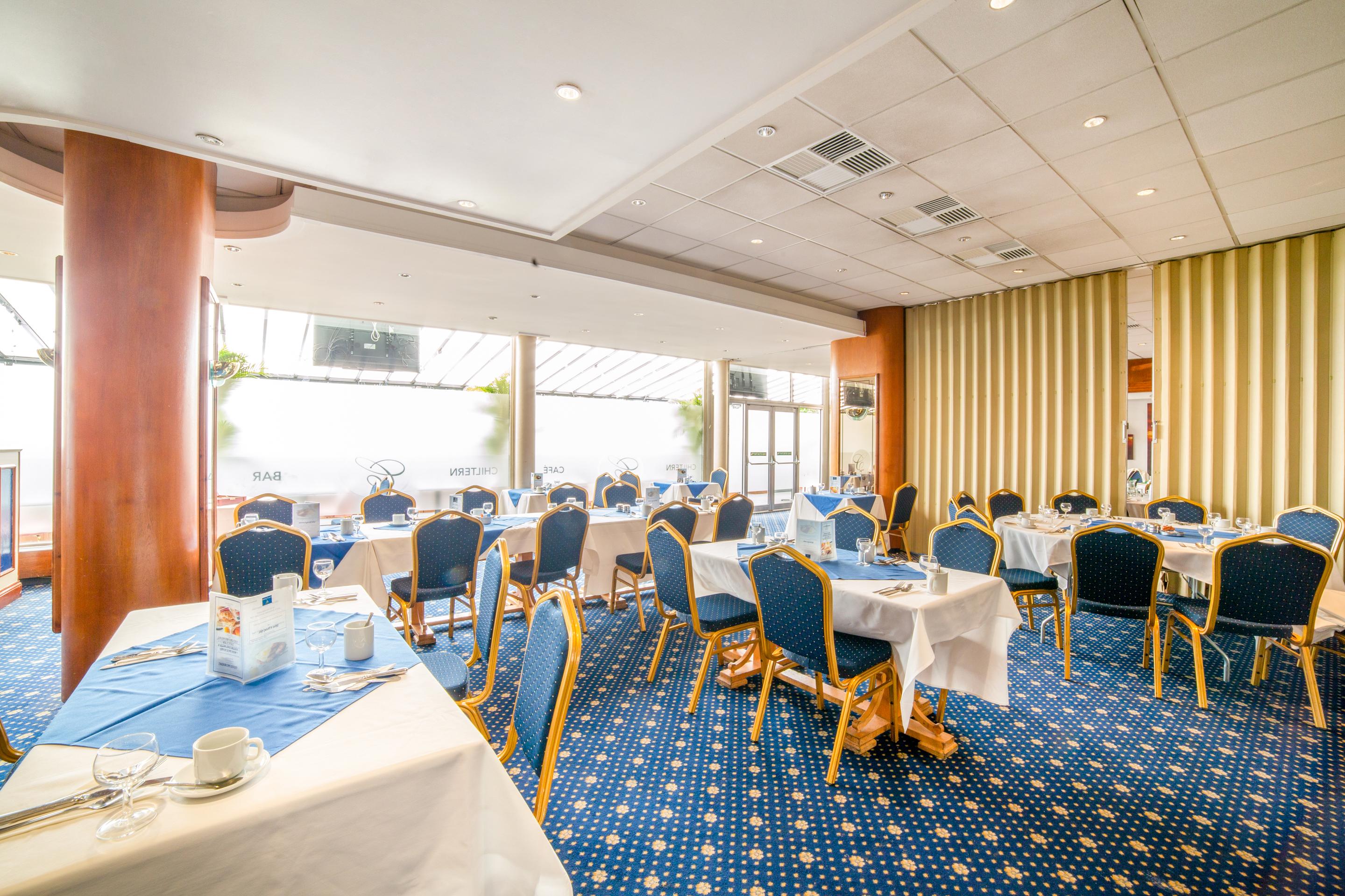 The Chiltern Hotel Luton  Exterior photo