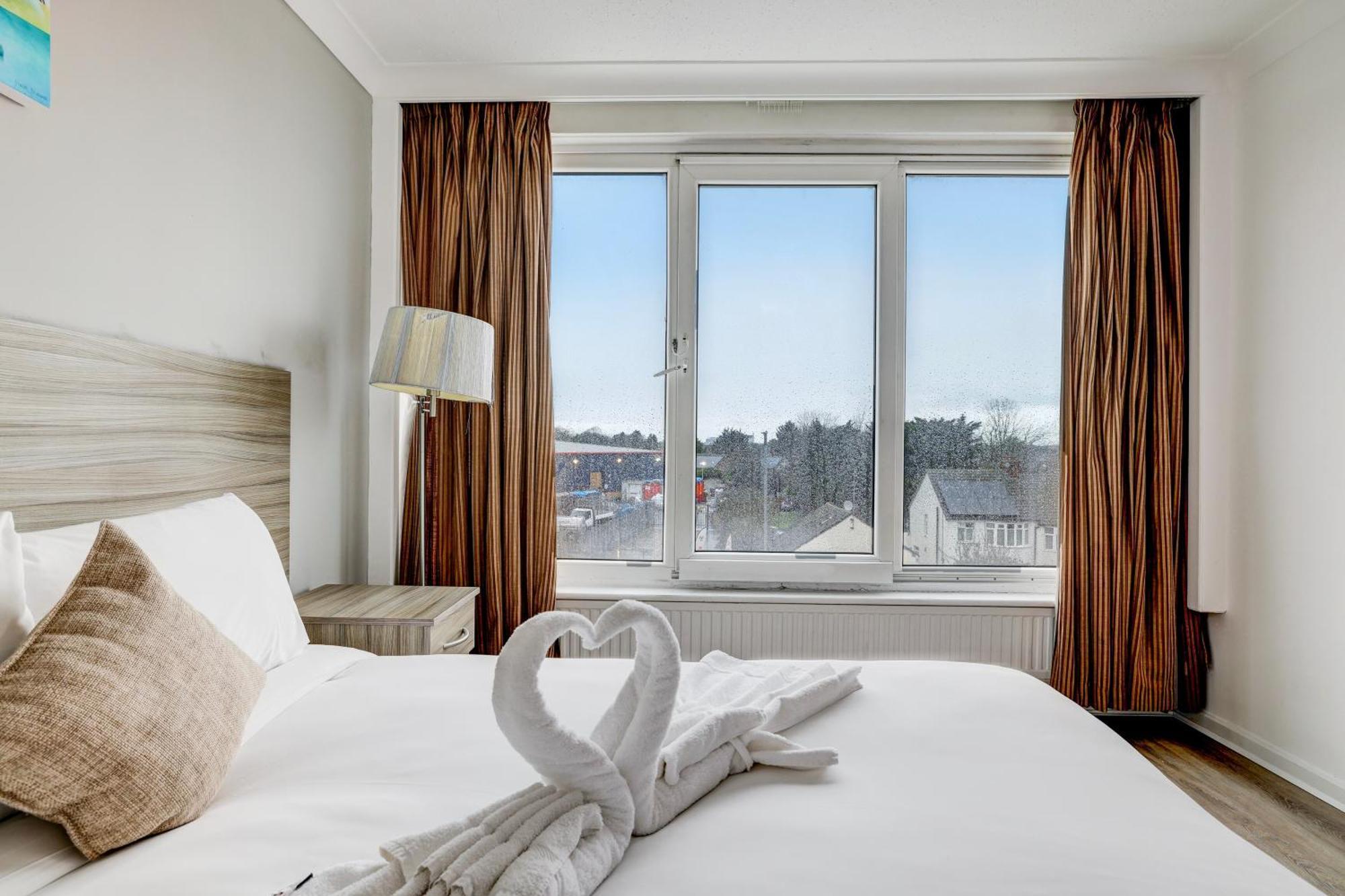 The Chiltern Hotel Luton  Exterior photo